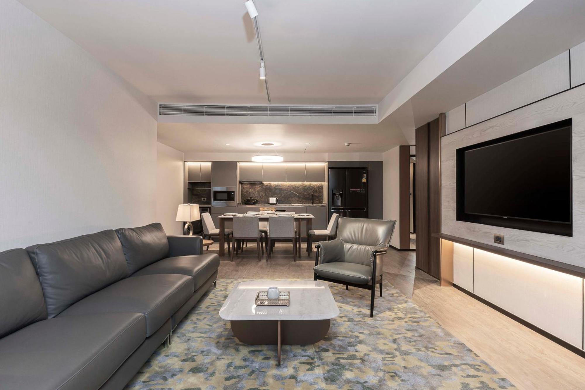 Gardina Asoke Hotel & Residence Bangkok Exterior foto